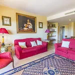 Lägenhet Cubo's Boutique Elviria Hills Marbella