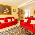Cubo's Boutique Elviria Hills Lägenhet