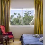 Cubo's Boutique Elviria Hills Marbella
