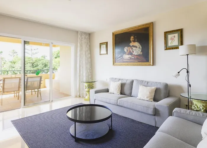 Cubo's Boutique Elviria Hills