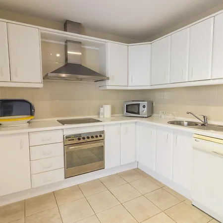 Cubo's Boutique Elviria Hills