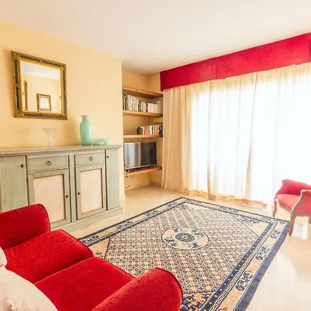 Cubo's Boutique Elviria Hills