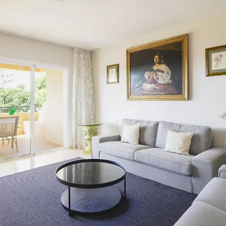 Cubo's Boutique Elviria Hills