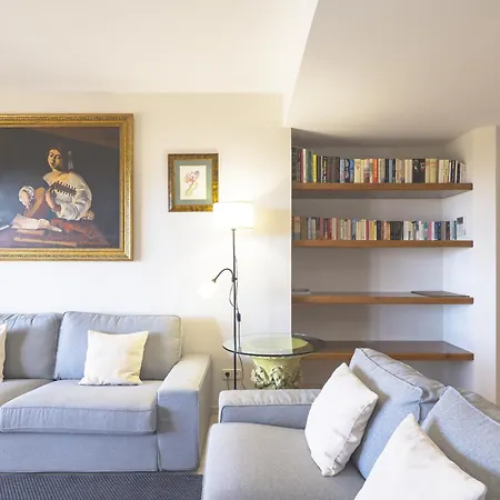 Apartment Cubo's Boutique Elviria Hills Marbella